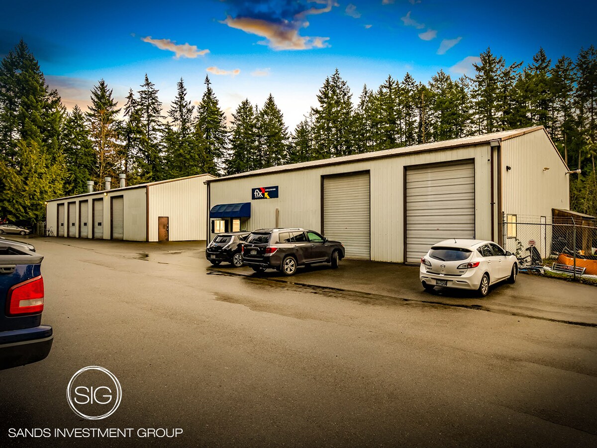 22173-22177 Viking Way NW, Poulsbo, WA à vendre Photo de l’immeuble– Image 1 sur 6