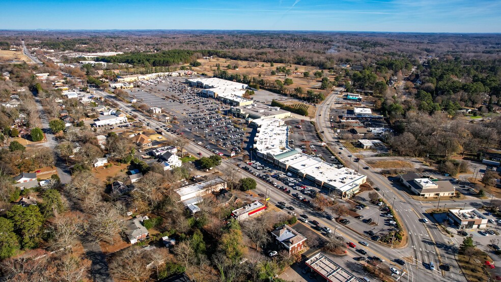 1855-1991 E Main St, Spartanburg, SC à louer - Photo de l’immeuble – Image 1 sur 17