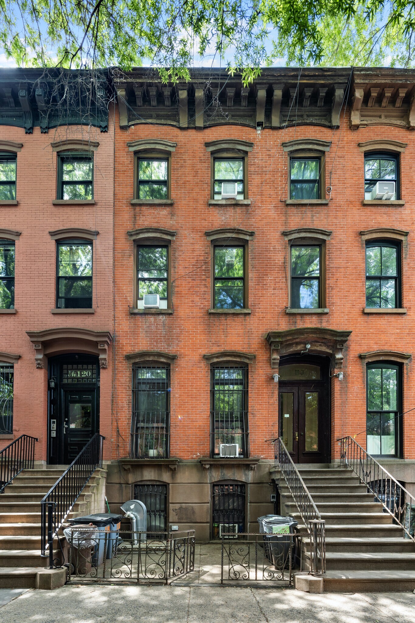 118 Saint James Pl, Brooklyn, NY à vendre Photo de l’immeuble– Image 1 sur 8
