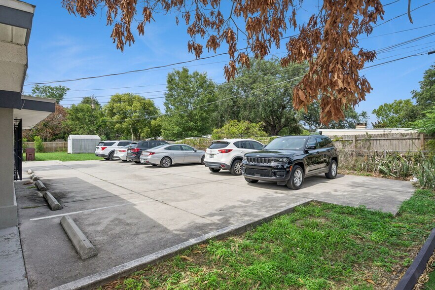 36 S Semoran Blvd, Orlando, FL à vendre - Photo de l’immeuble – Image 3 sur 12