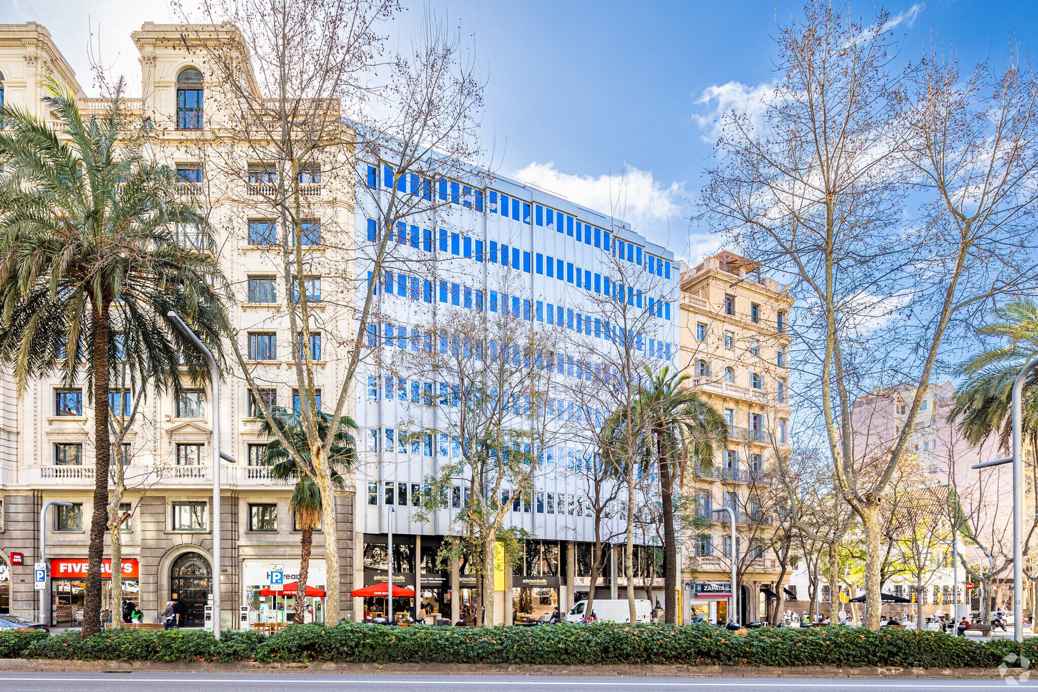Bureau dans Barcelone, Barcelona à louer Photo principale– Image 1 sur 5