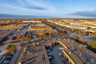 668 Millway Ave, Vaughan, ON - Vue aérienne  vue de carte