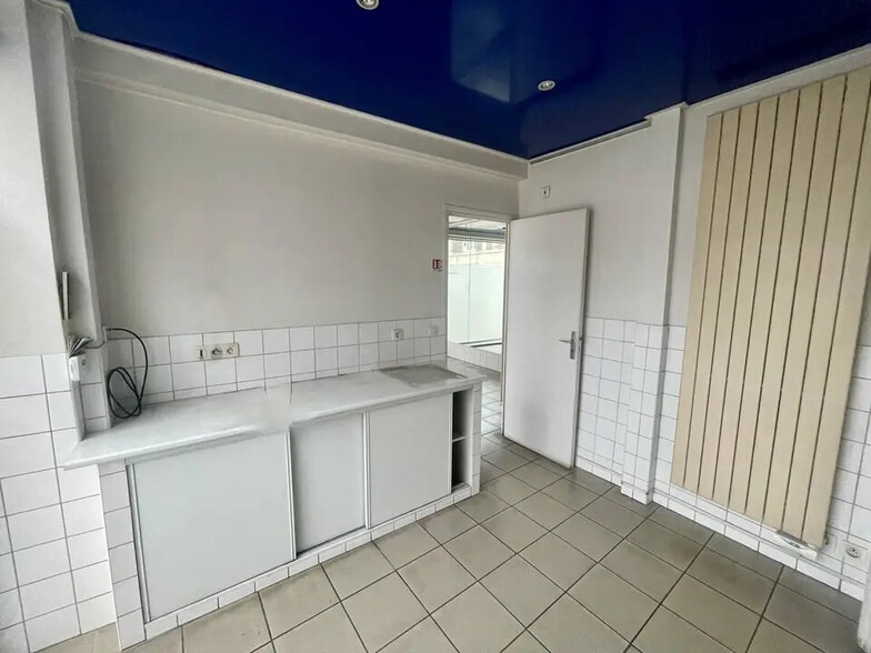 Local commercial dans Reims à louer - Photo intérieure – Image 3 sur 4