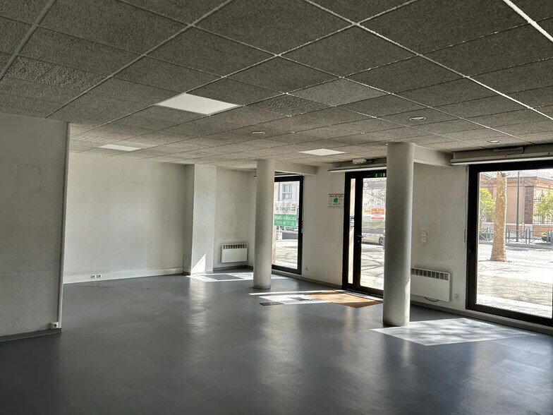10 Boulevard Adelphe Chasles, Chartres à louer - Photo de l’immeuble – Image 3 sur 7