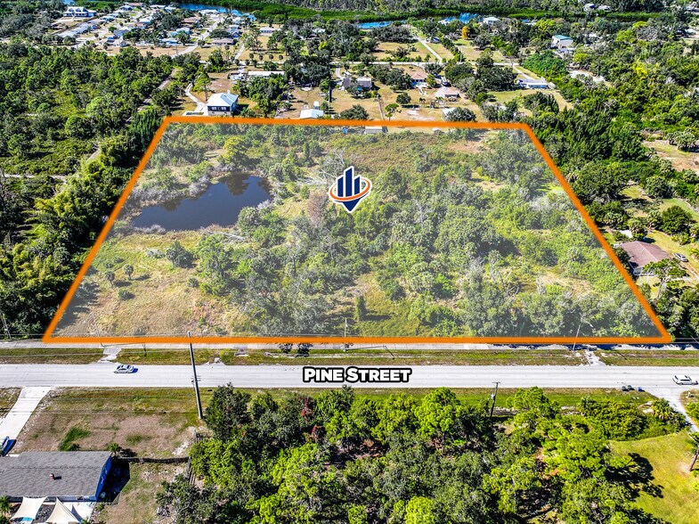 330-380 N Pine St, Englewood, FL à vendre - Photo de l’immeuble – Image 2 sur 9