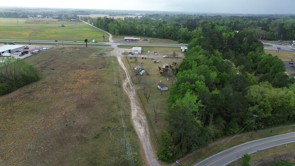 14 Auction Ave, Darlington, SC à vendre - Photo de l’immeuble – Image 2 sur 16