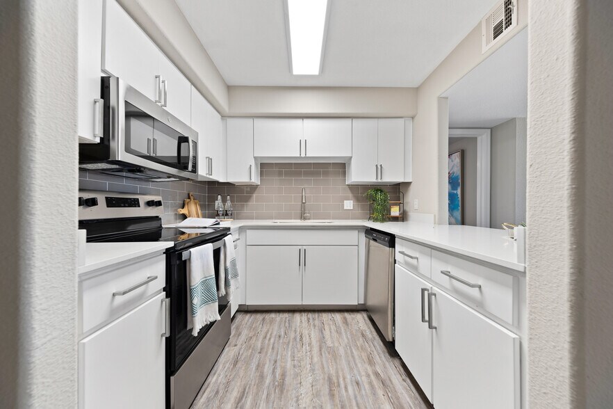5421 W Indian School Rd, Phoenix, AZ à vendre - Photo de l’immeuble – Image 2 sur 5