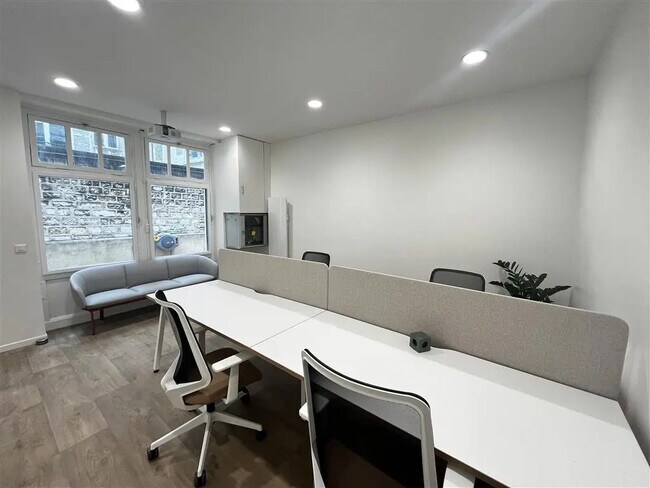 Plus de détails pour Bureau à louer