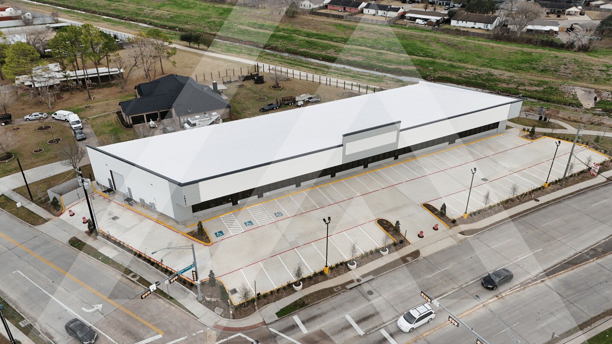 14211 Hiram Clarke Rd, Houston, TX à louer Photo principale– Image 1 sur 41