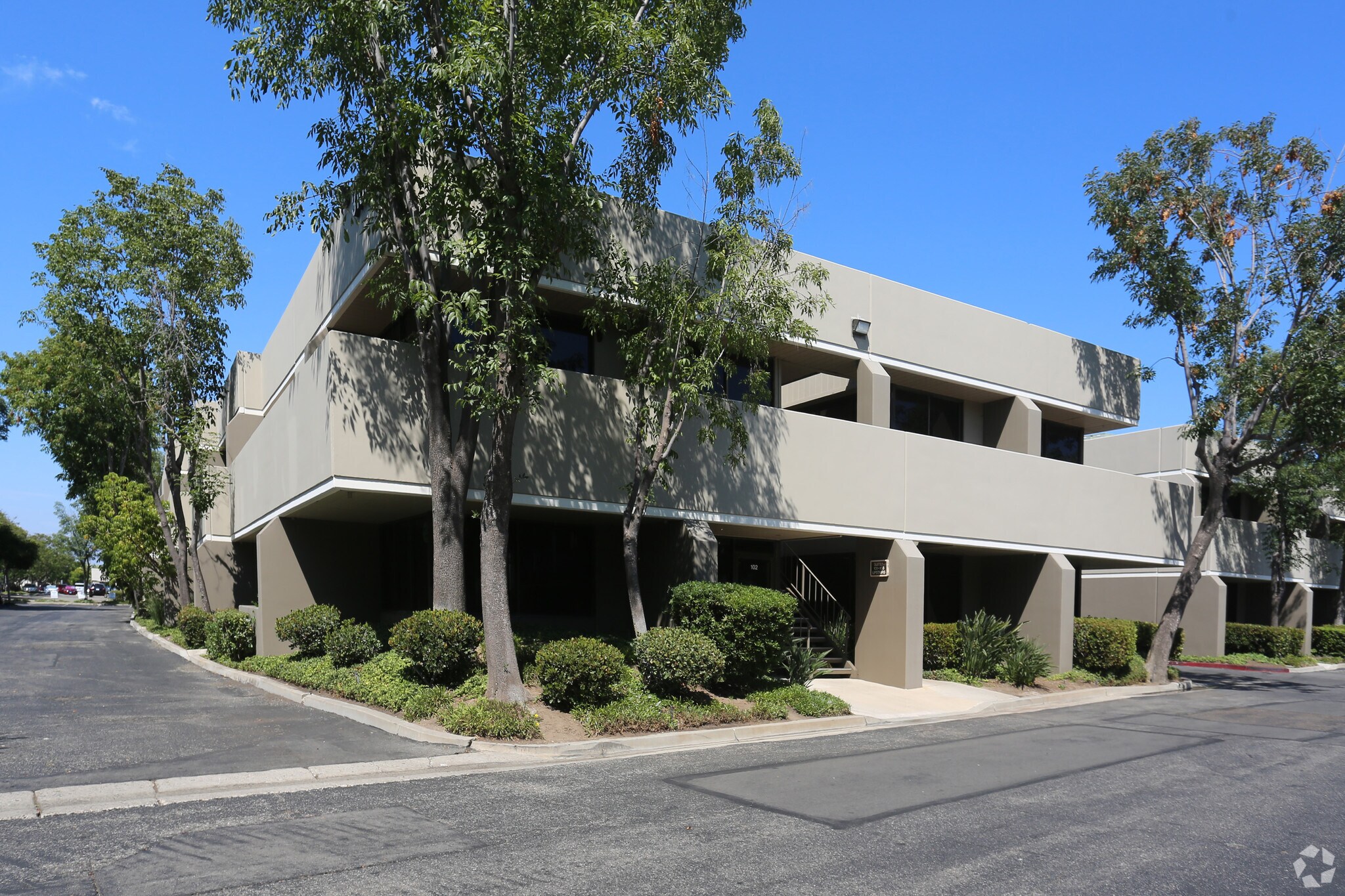 3100 Airway Ave, Costa Mesa, CA à louer Photo principale– Image 1 sur 7