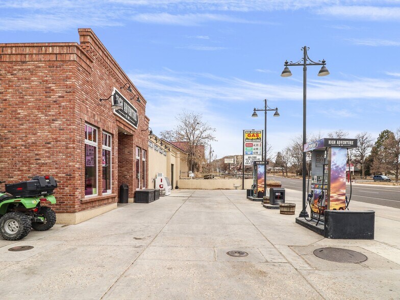 85 W Main St, Escalante, UT à vendre - Photo de l’immeuble – Image 2 sur 4