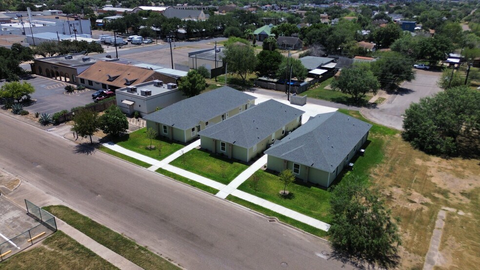 222 Mahl St, Edinburg, TX à vendre - Photo de l’immeuble – Image 3 sur 20