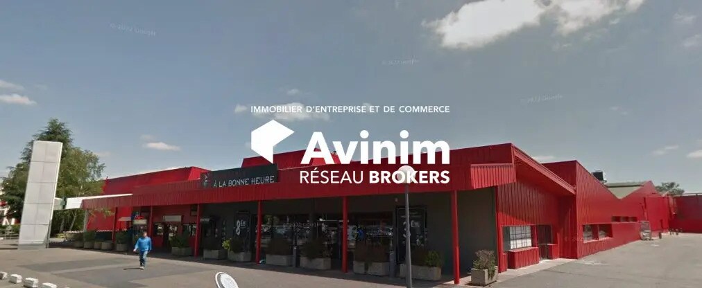 Local commercial dans Laloubère à louer Photo de l’immeuble– Image 1 sur 2