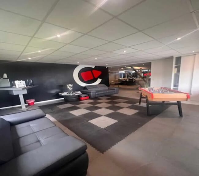 Plus de détails pour Bureau, Local d'activités à louer