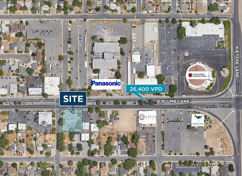 600 E Plumb Ln, Reno, NV à vendre - Photo de l’immeuble – Image 2 sur 9