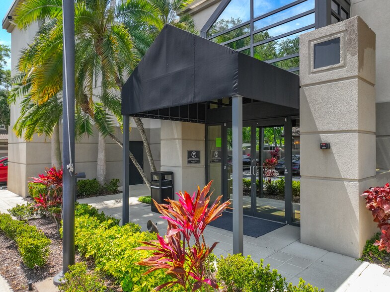 3709 W Jetton Ave, Tampa, FL à vendre - Photo de l’immeuble – Image 2 sur 19