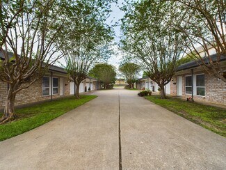 Plus de détails pour 5631 Winsome Ln, Houston, TX - Logement à vendre