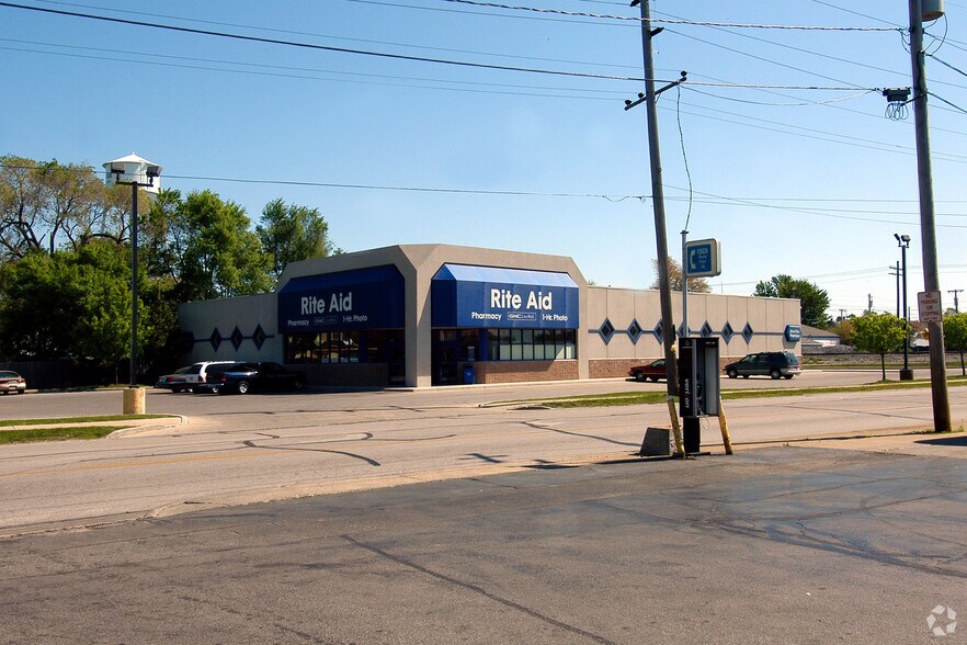 306 W Water St, Oak Harbor, OH à vendre - Photo principale – Image 1 sur 3