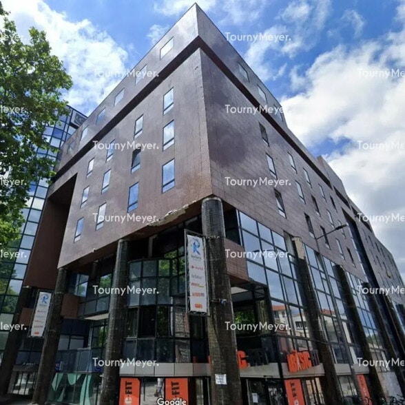 19 Esplanade Compans Caffarelli, Toulouse à louer - Photo de l’immeuble – Image 1 sur 9