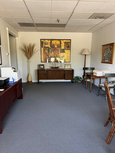 980 Magnolia Ave, Larkspur, CA à louer - Photo de l’immeuble – Image 2 sur 11