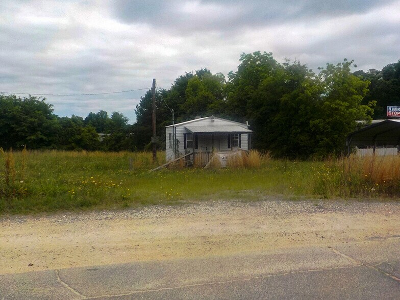 8361 Columbus rd, Lizella, GA à vendre - Photo de l’immeuble – Image 2 sur 7