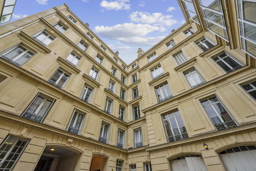 154 Boulevard Haussmann, Paris à louer - Photo de l’immeuble – Image 1 sur 1