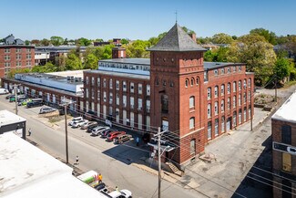 Plus de détails pour 250 Esten Ave, Pawtucket, RI - Local d’activités à vendre