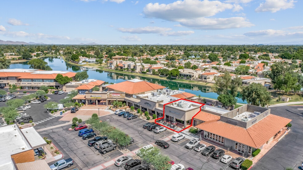 8220 N Hayden Rd, Scottsdale, AZ à louer - Photo de l’immeuble – Image 2 sur 23
