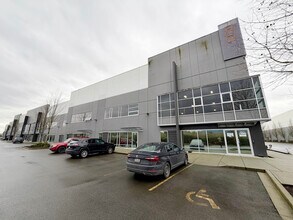 19055 Airport Way, Pitt Meadows, BC à louer Photo intérieure– Image 1 sur 7