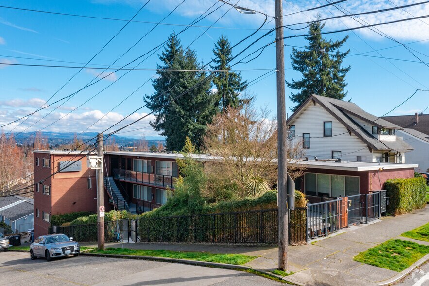 1401 S Holgate St, Seattle, WA à vendre - Photo principale – Image 1 sur 21