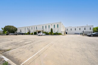 Plus de détails pour 728 111th St, Arlington, TX - Industriel/Logistique à louer