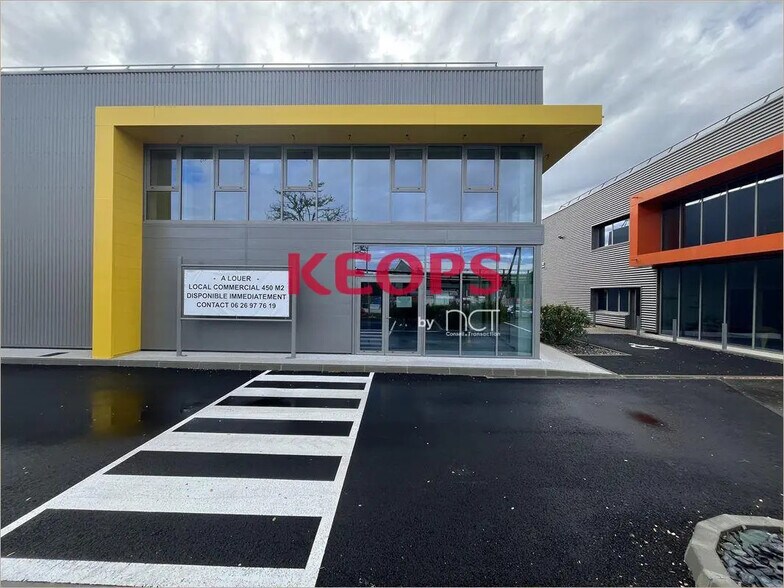 Local d’activités dans Colomiers à louer - Photo de l’immeuble – Image 3 sur 5