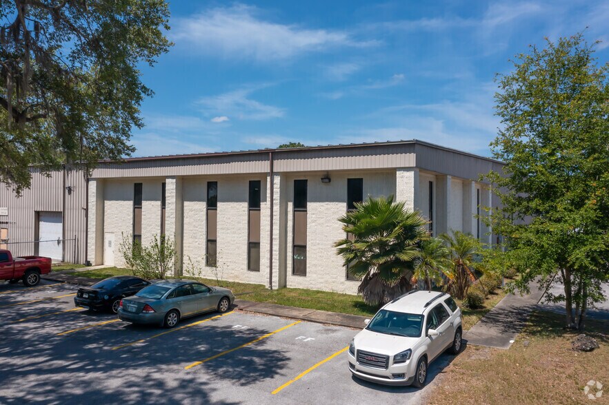 3601 Parkway Blvd, Leesburg, FL à louer - Photo principale – Image 2 sur 20