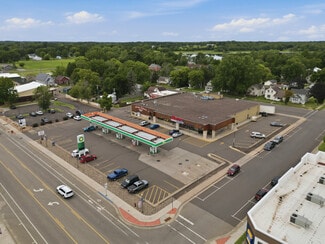 Plus de détails pour Gas Station, Car Wash & Retail Building – à vendre, Amery, WI