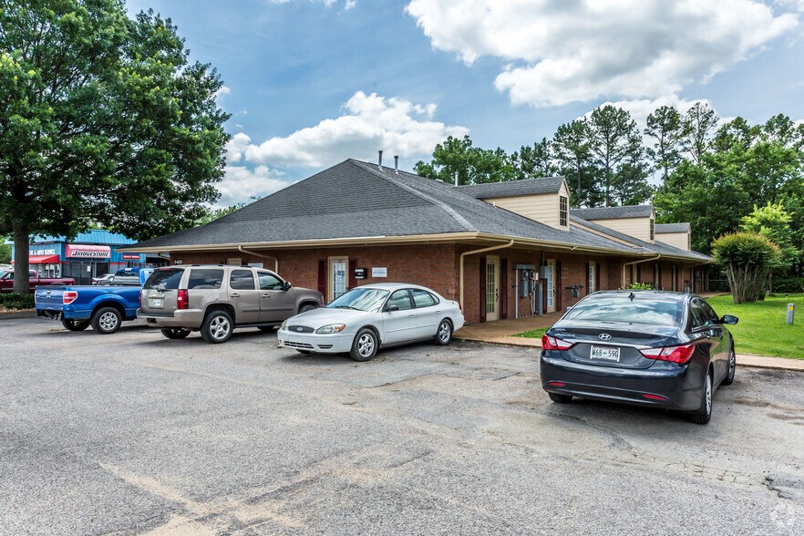 5405 Fox Plaza Dr, Memphis, TN à vendre - Photo de l’immeuble – Image 3 sur 10