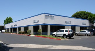 Plus de détails pour 15231-15249 Springdale St, Huntington Beach, CA - Bureau à louer
