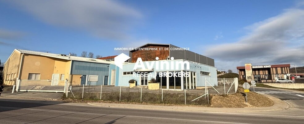 Local commercial dans Miserey-Salines à louer - Photo de l’immeuble – Image 2 sur 9