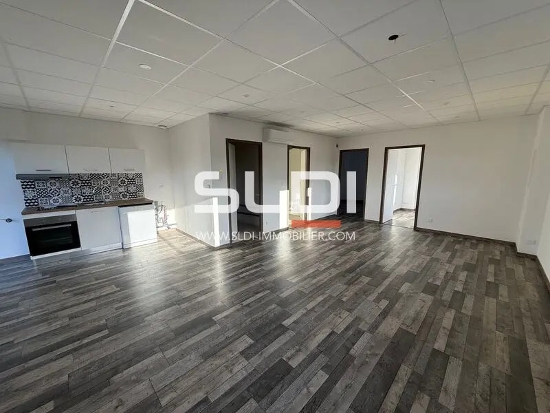 20 Rue De L'Industrie, Heyrieux à louer Photo intérieure– Image 1 sur 5