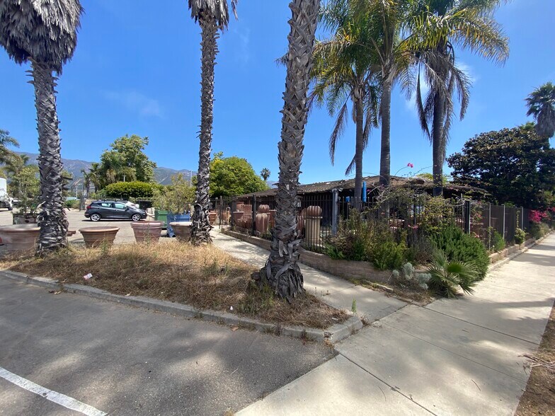 4620 Carpinteria Ave, Carpinteria, CA à louer - Photo de l’immeuble – Image 3 sur 6