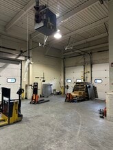 270 Murphy Rd, Hartford, CT à louer Photo intérieure– Image 1 sur 9