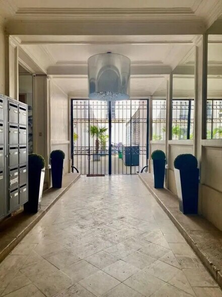 74 Avenue Kléber, Paris à louer - Hall d’entrée – Image 2 sur 7