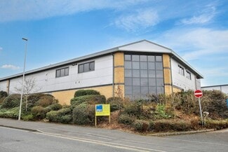 Plus de détails pour Vantage Way, Poole - Local d'activités à louer