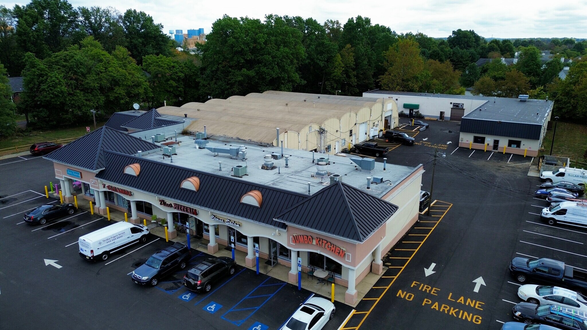 179a South St, Freehold, NJ à louer Photo de l’immeuble– Image 1 sur 32