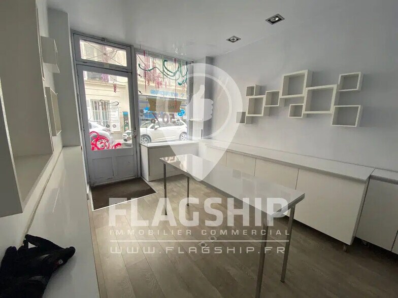 Local commercial dans Paris à louer - Photo de l’immeuble – Image 1 sur 4