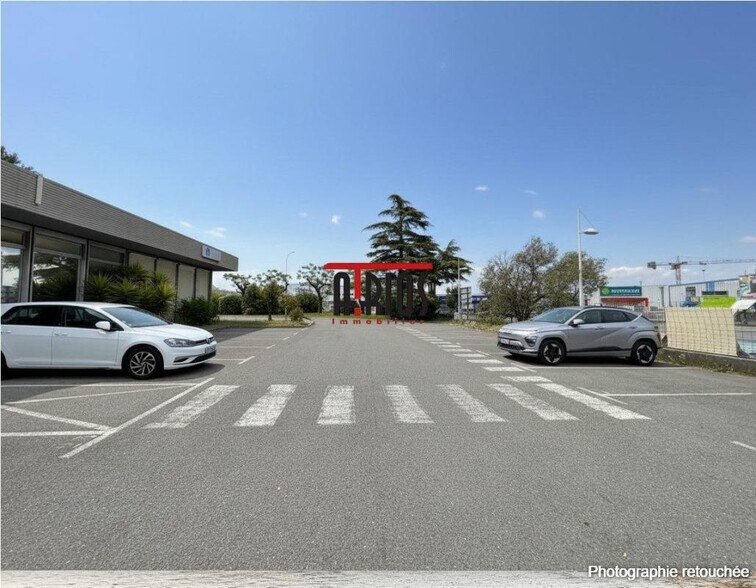 Bureau dans La Garde à louer - Photo de l’immeuble – Image 1 sur 8