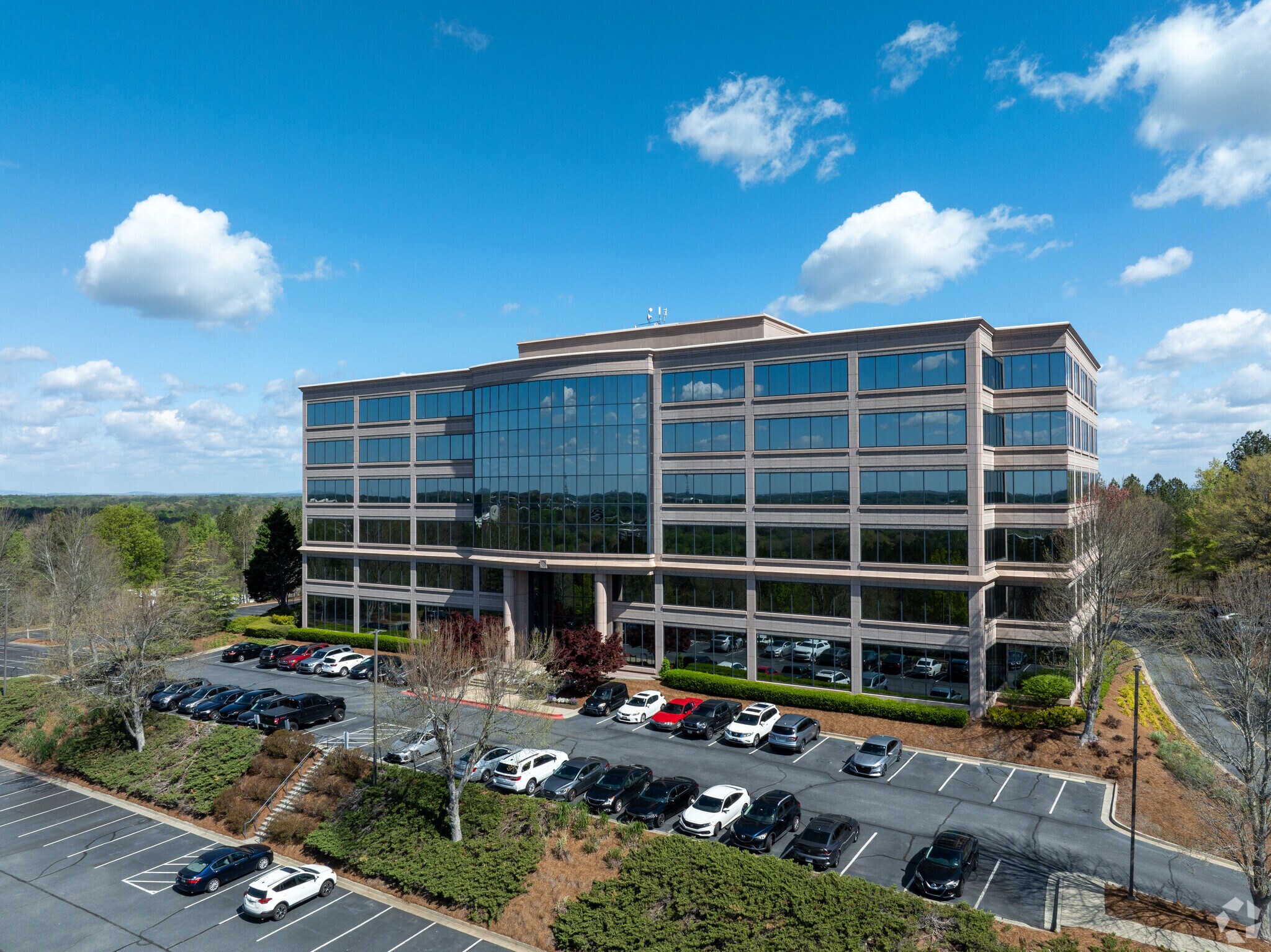 3440 Preston Ridge Rd, Alpharetta, GA à louer Photo principale– Image 1 sur 12
