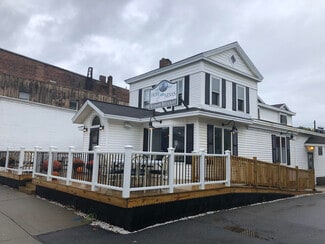Plus de détails pour 132 Broadway, Fort Edward, NY - Local commercial à vendre