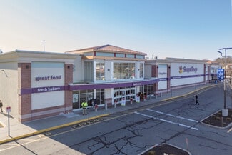 Plus de détails pour 2470 Warwick Ave, Warwick, RI - Local commercial à louer