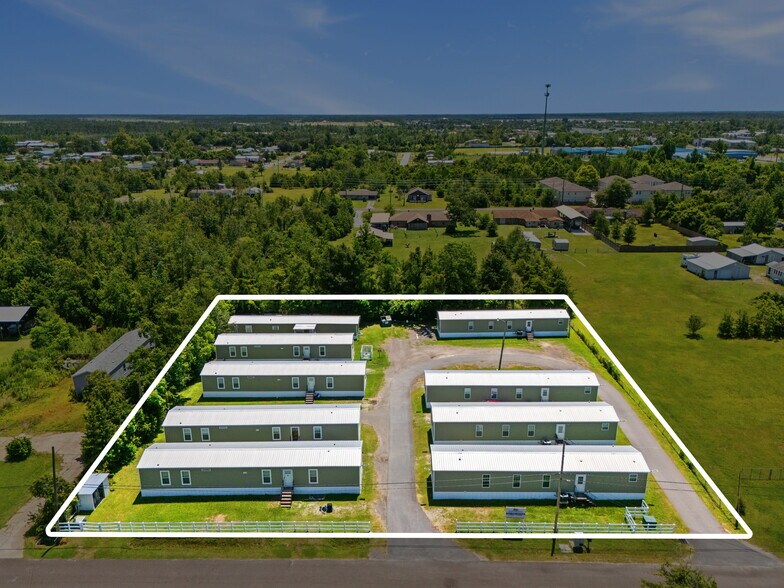 PANAMA CITY / CHIPLEY (MHP) portefeuille de 8 biens à vendre sur LoopNet.fr - Photo de l’immeuble – Image 3 sur 12