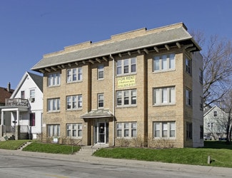 Plus de détails pour 2767 N Holton St, Milwaukee, WI - Logement à vendre